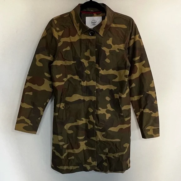 *NEW* Hershel Mac Rain Wind Resistant Jacket in Woodland Camo - Picture 3 of 16